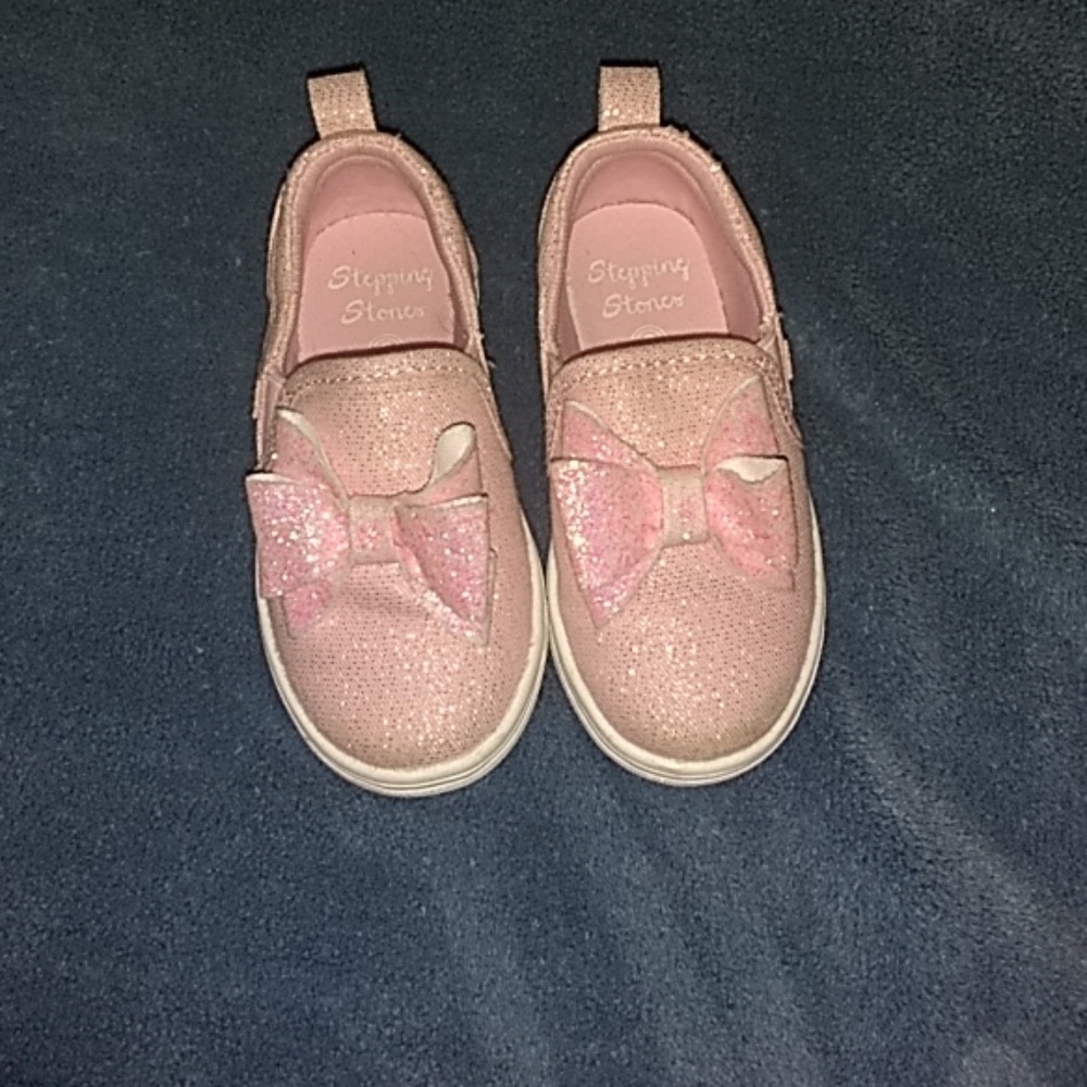 Baby pink glitter loafers.